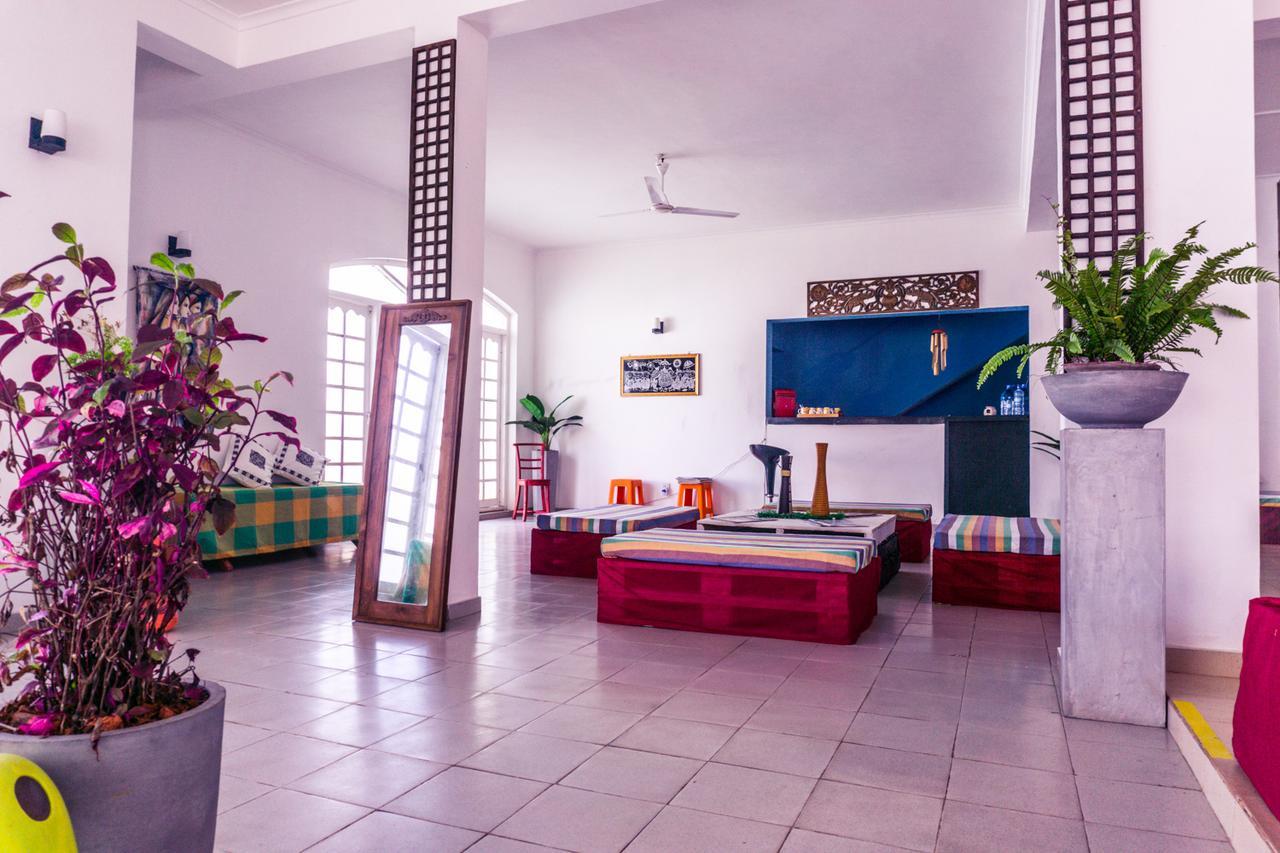 Lbl Colombo Hostel Exterior photo